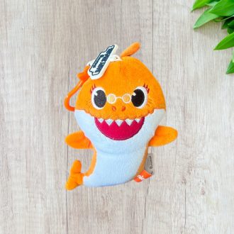 Baby Shark táskadísz