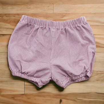 Csíkos pelenka takaró bugyi