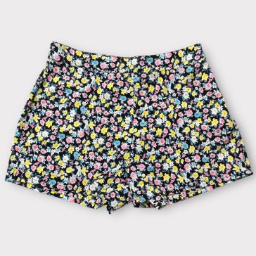 Apró virágos rövidnadrág 