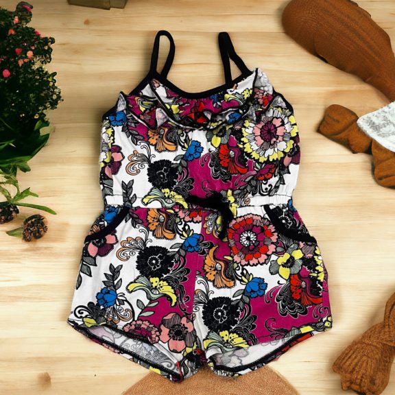 Virágos playsuit Virágos playsuit
