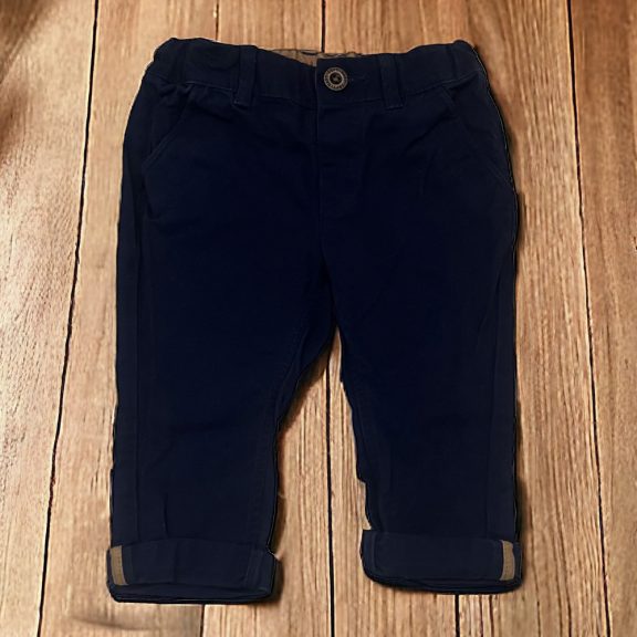 H&M sötétkék elegáns nadrág 74-es H&M sötétkék elegáns nadrág 74-es